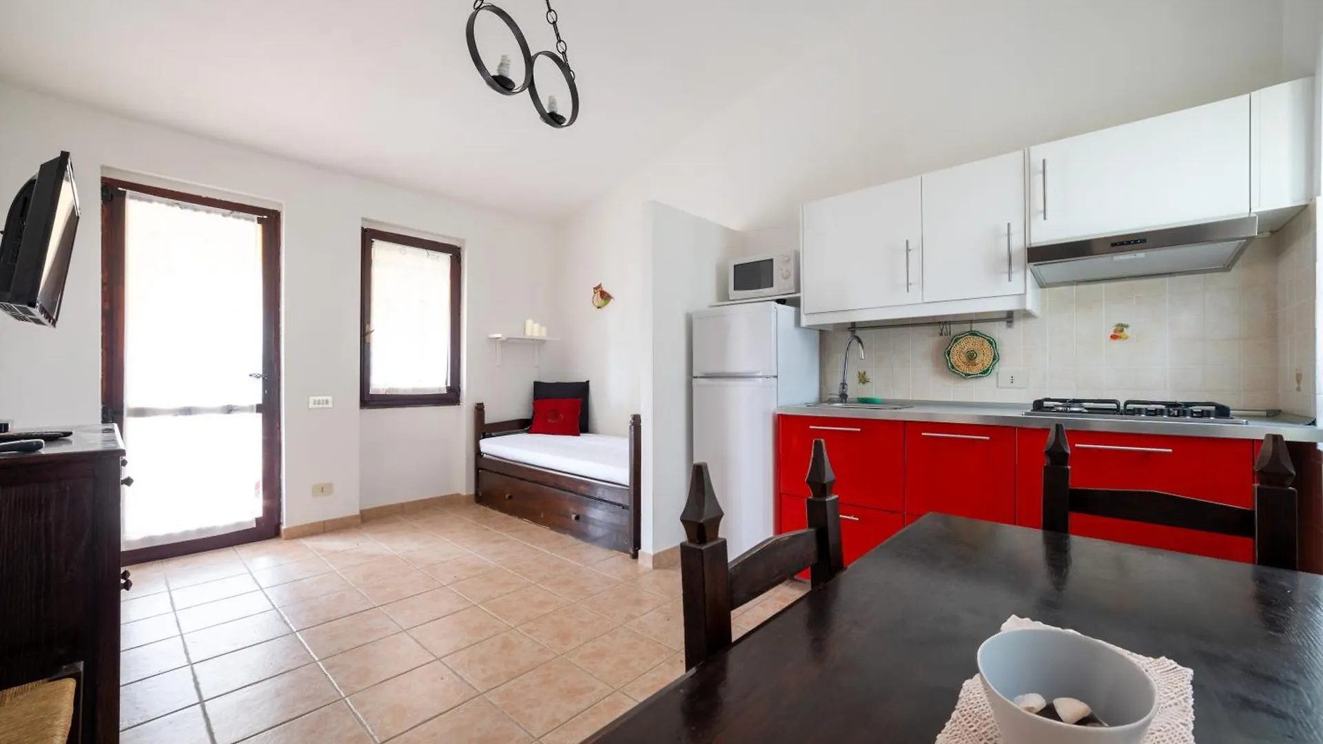 Campus Home - 500 Metri Dalla Spiaggia 维拉西米乌斯