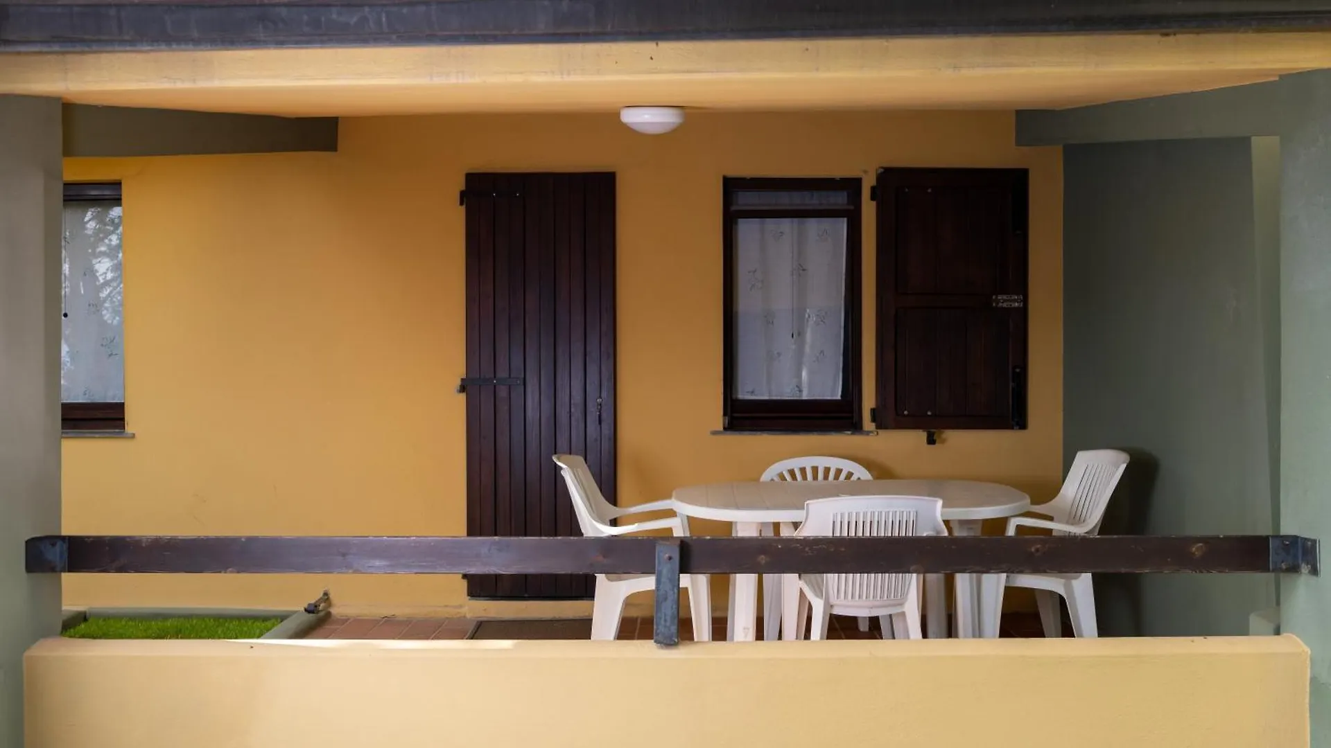 Campus Home - 500 Metri Dalla Spiaggia 维拉西米乌斯 度假居